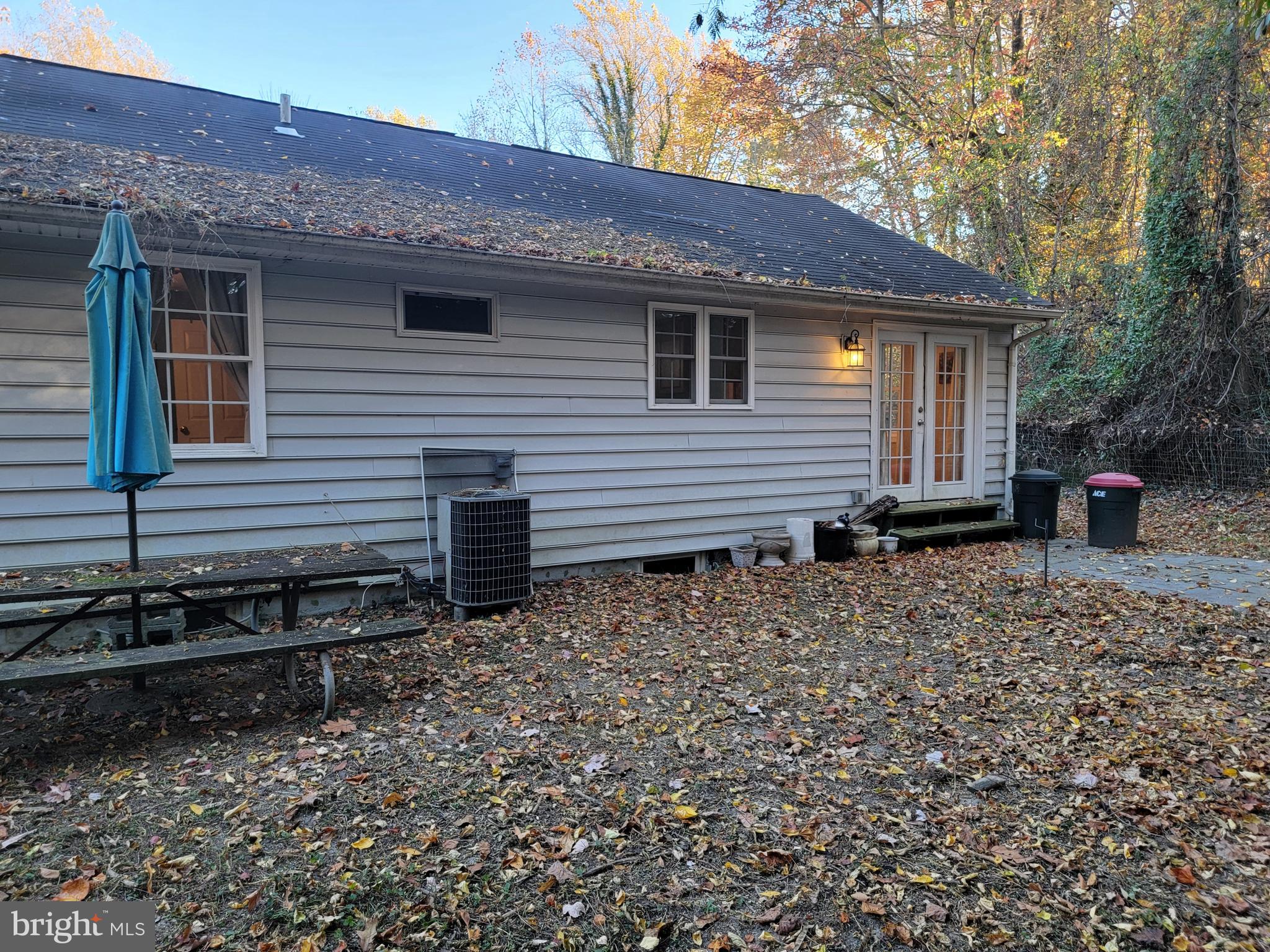 1925 Parkers Creek Rd