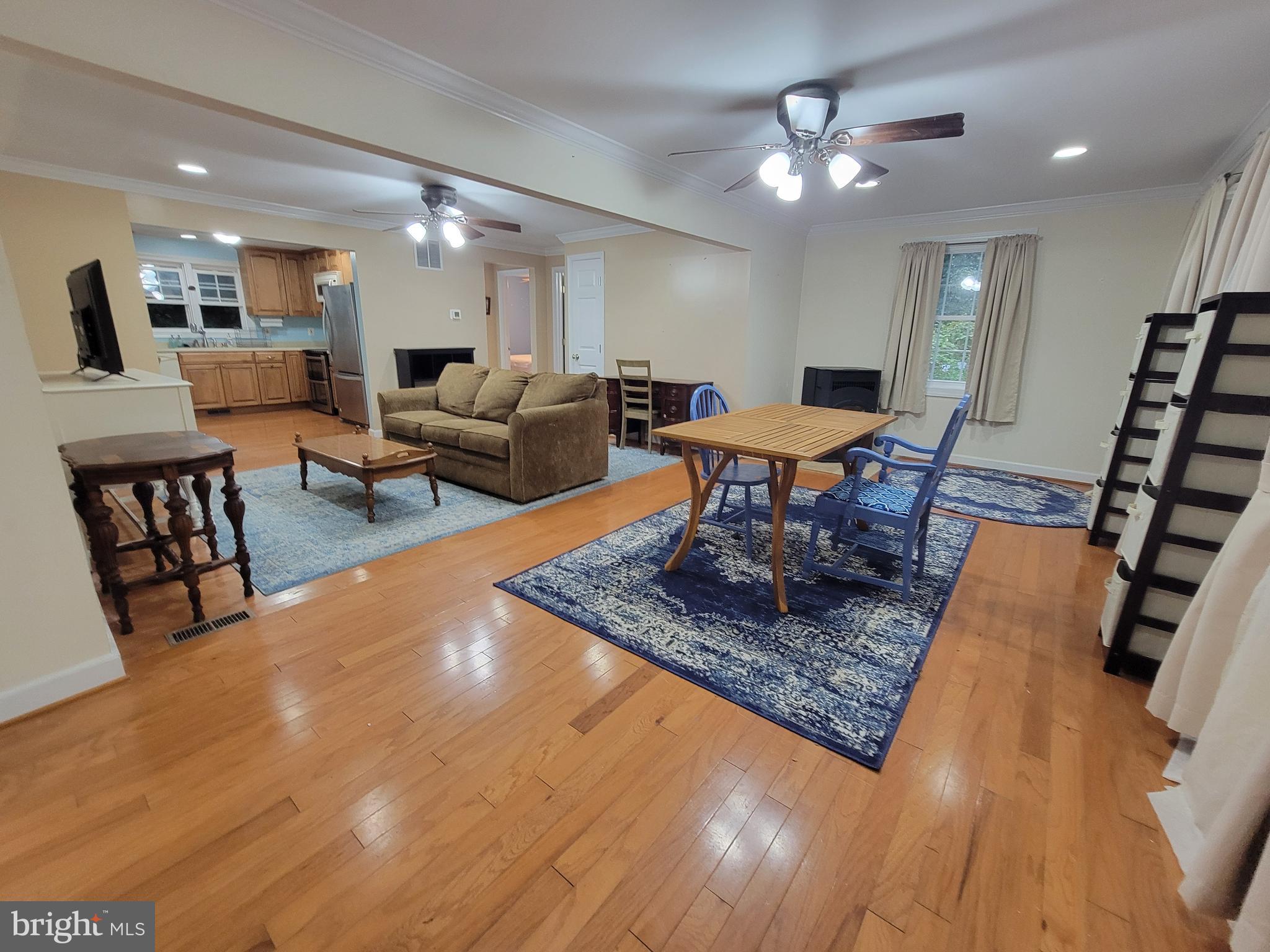 1925 Parkers Creek Rd