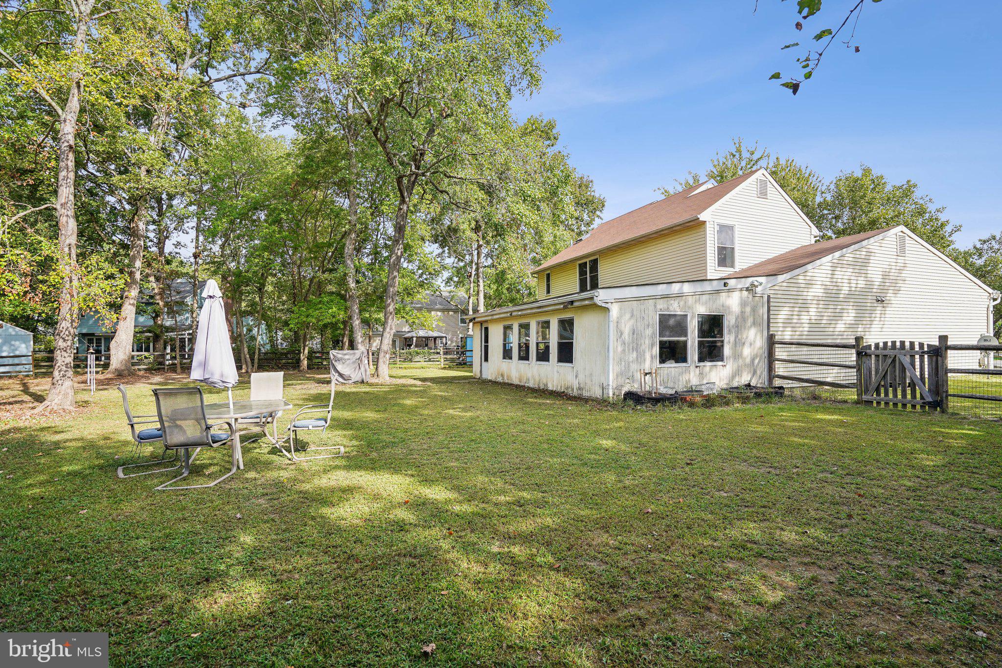 6840 Cologo Ct