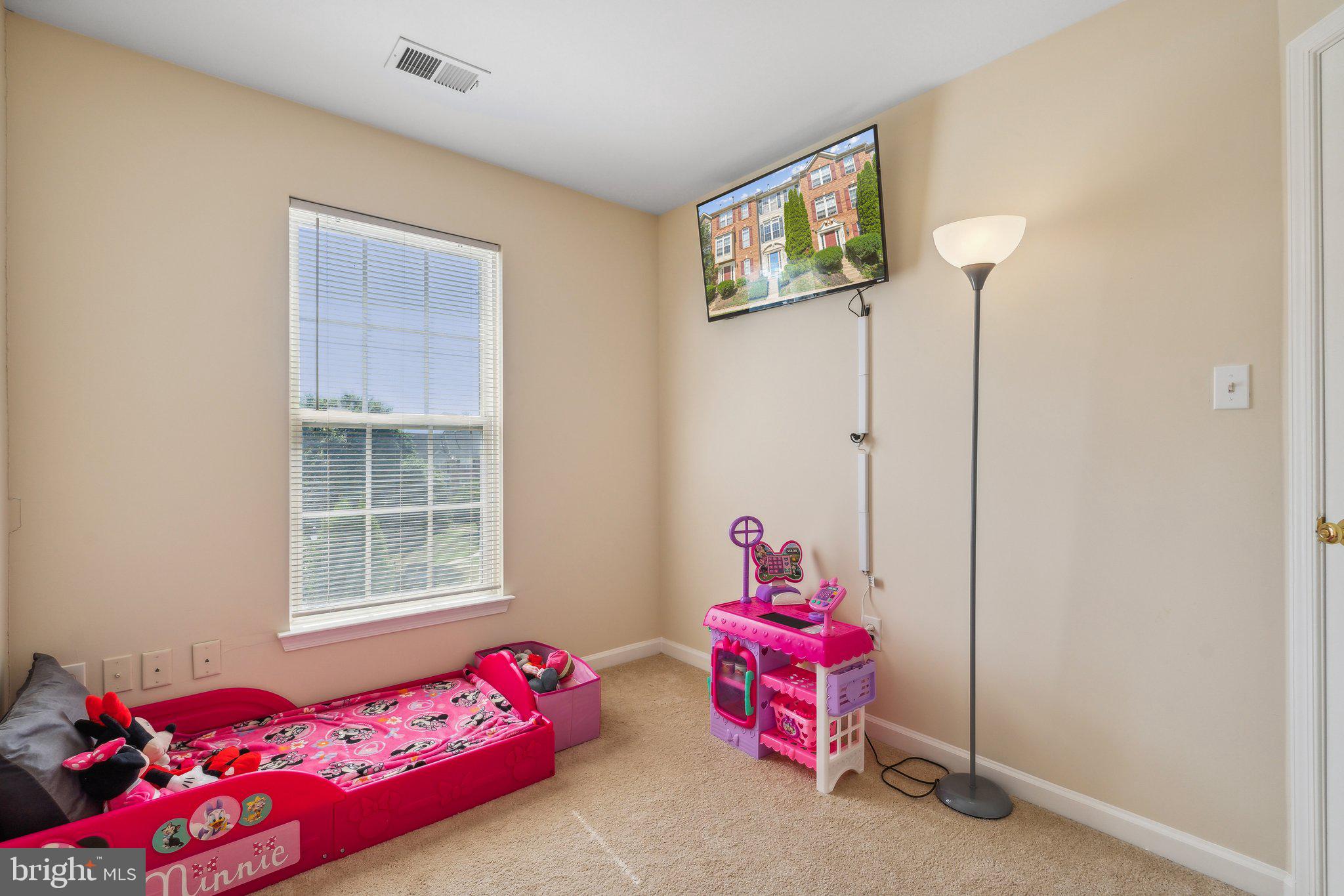 515 Eisenhower Dr