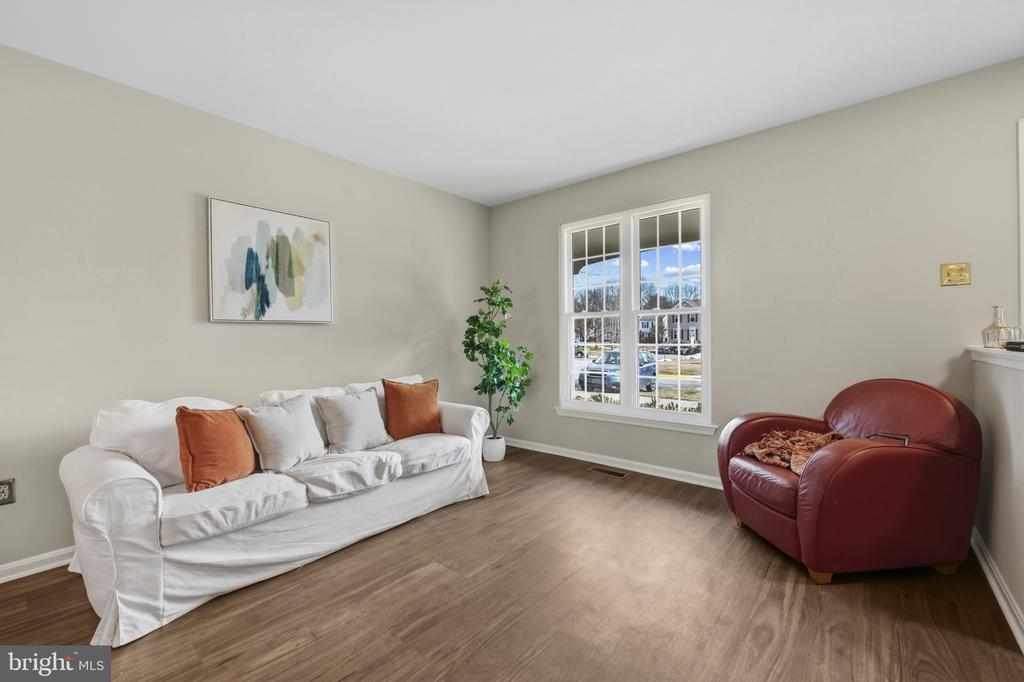 3412 QUEENSBOROUGH DRIVE