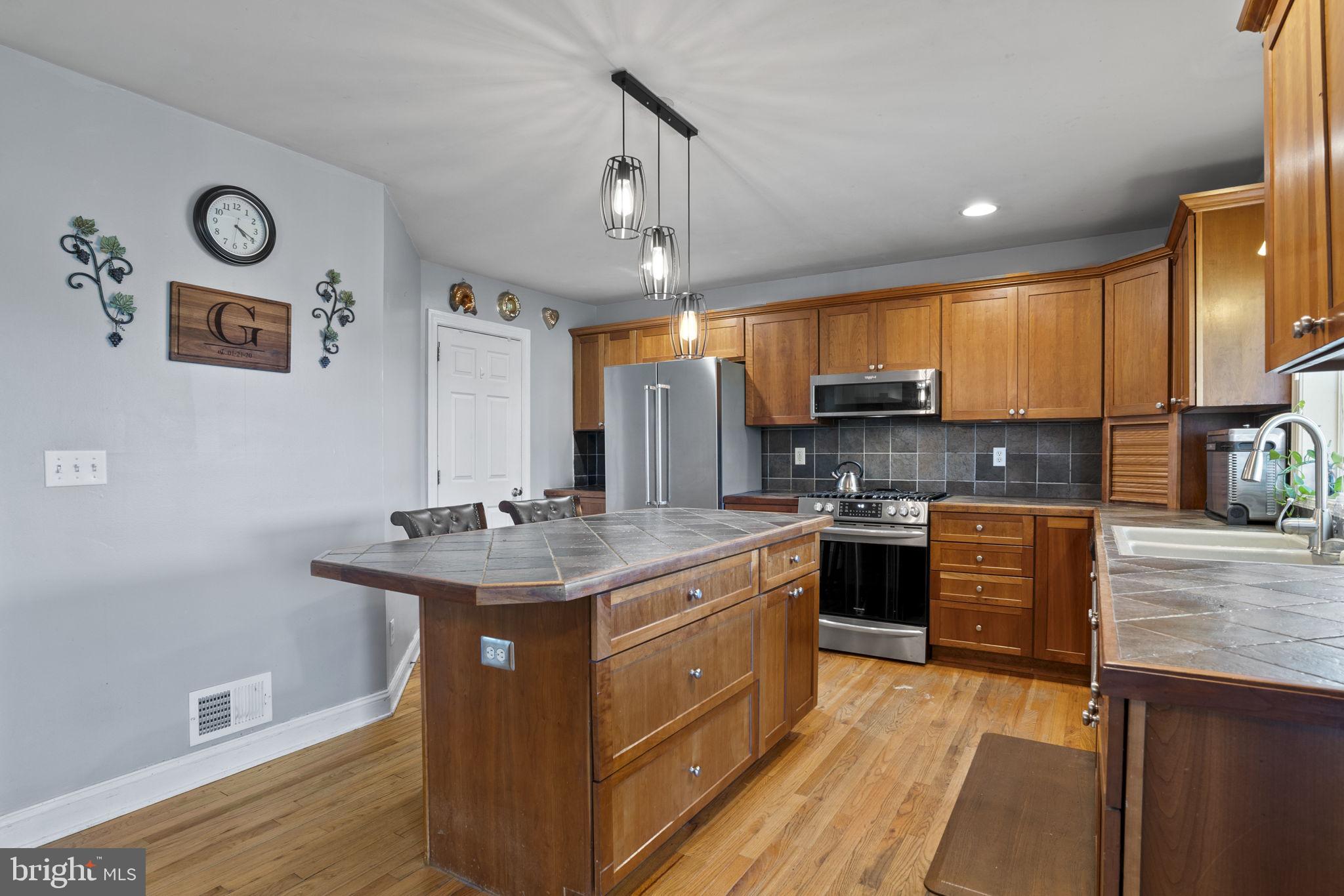 329 Upper Mill Ct