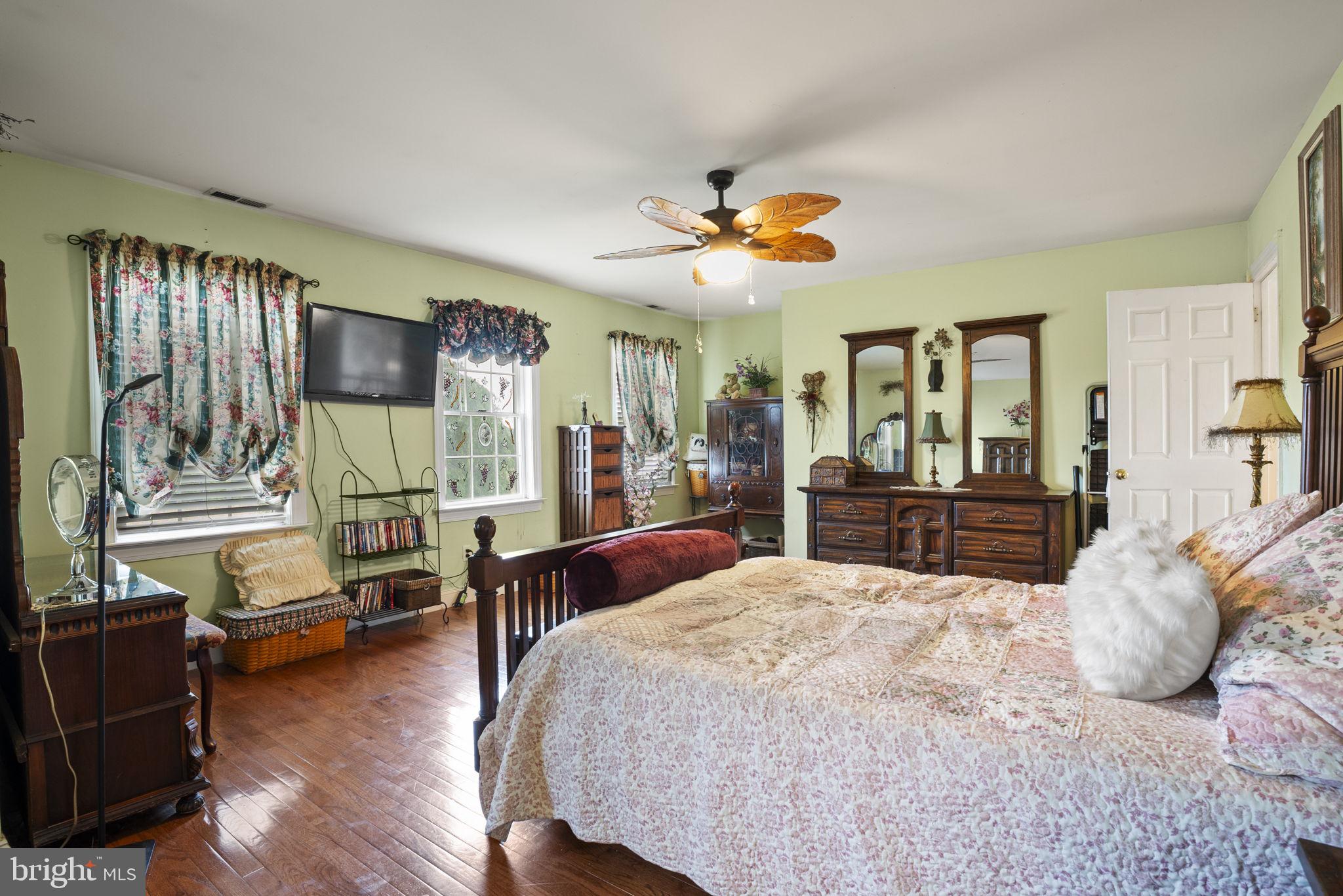 329 Upper Mill Ct