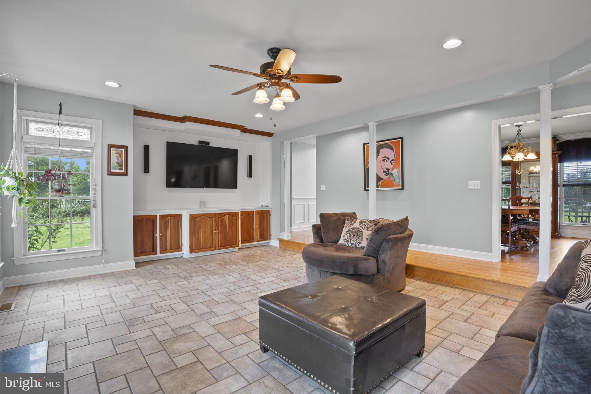 329 Upper Mill Ct