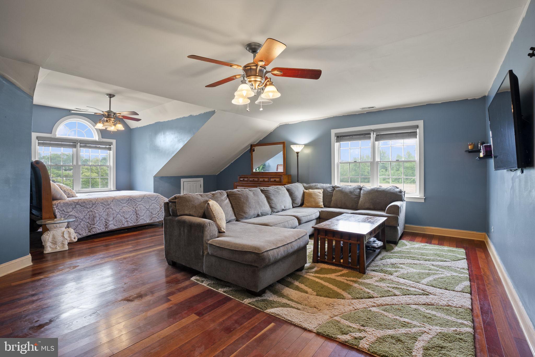 329 Upper Mill Ct