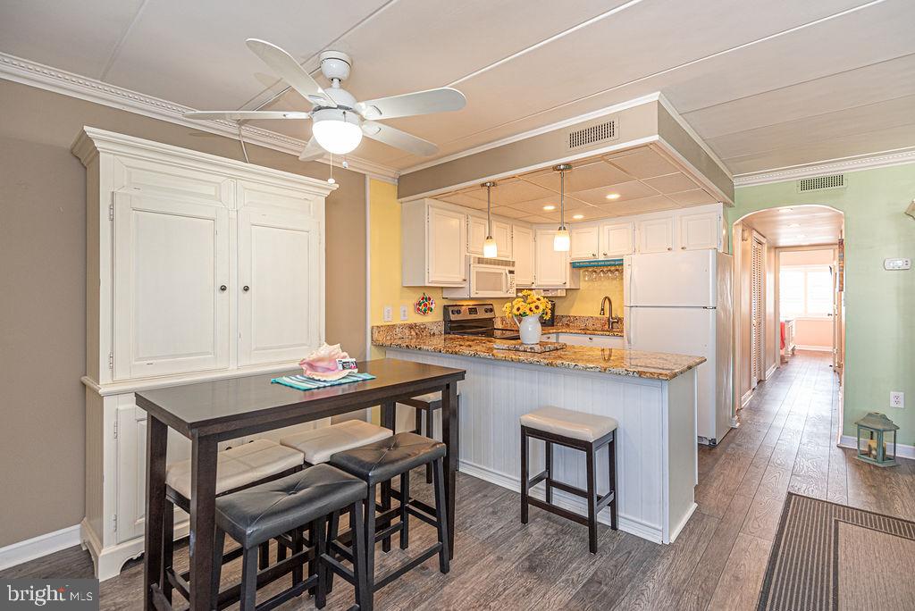 7 124TH STREET 202