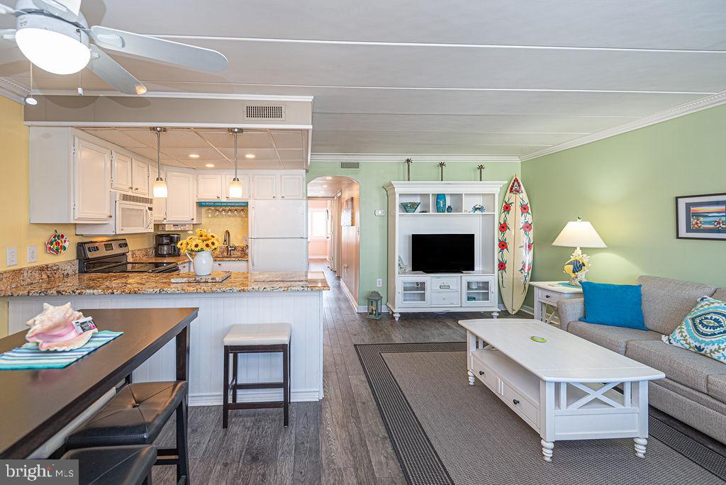7 124TH STREET 202