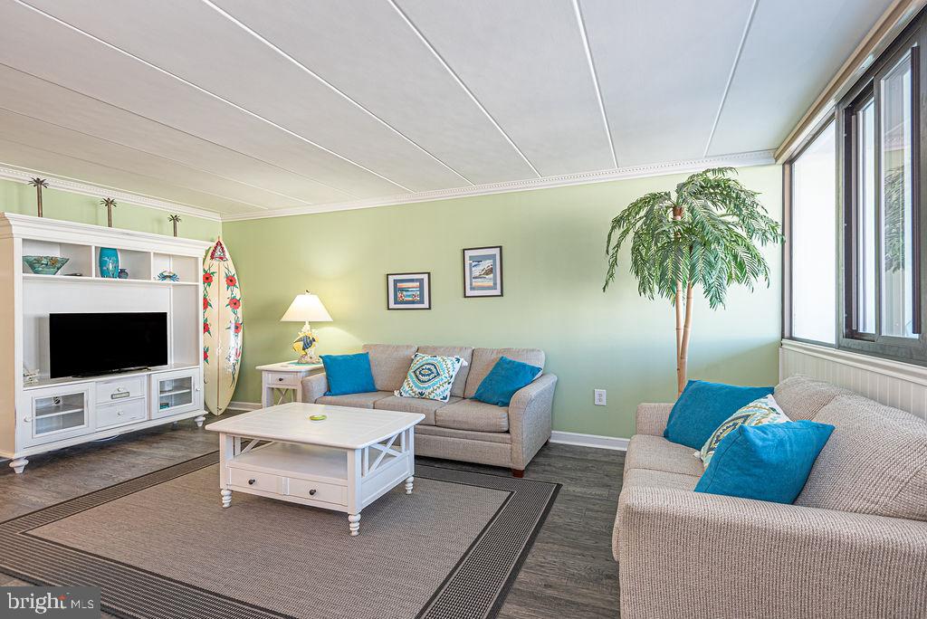7 124TH STREET 202