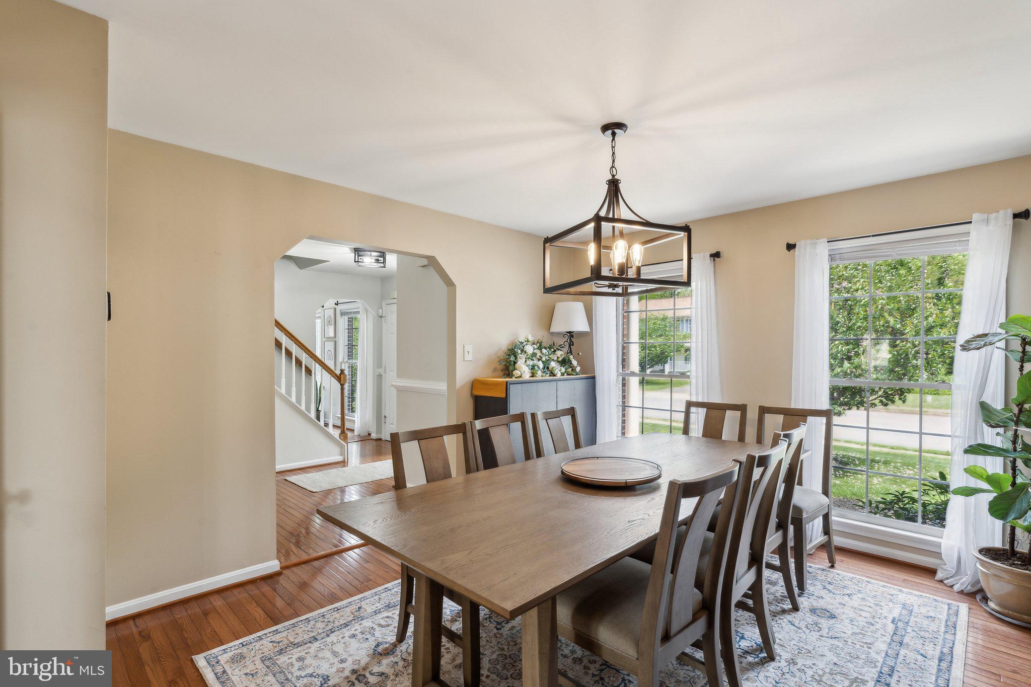 44 Dorothy Ln