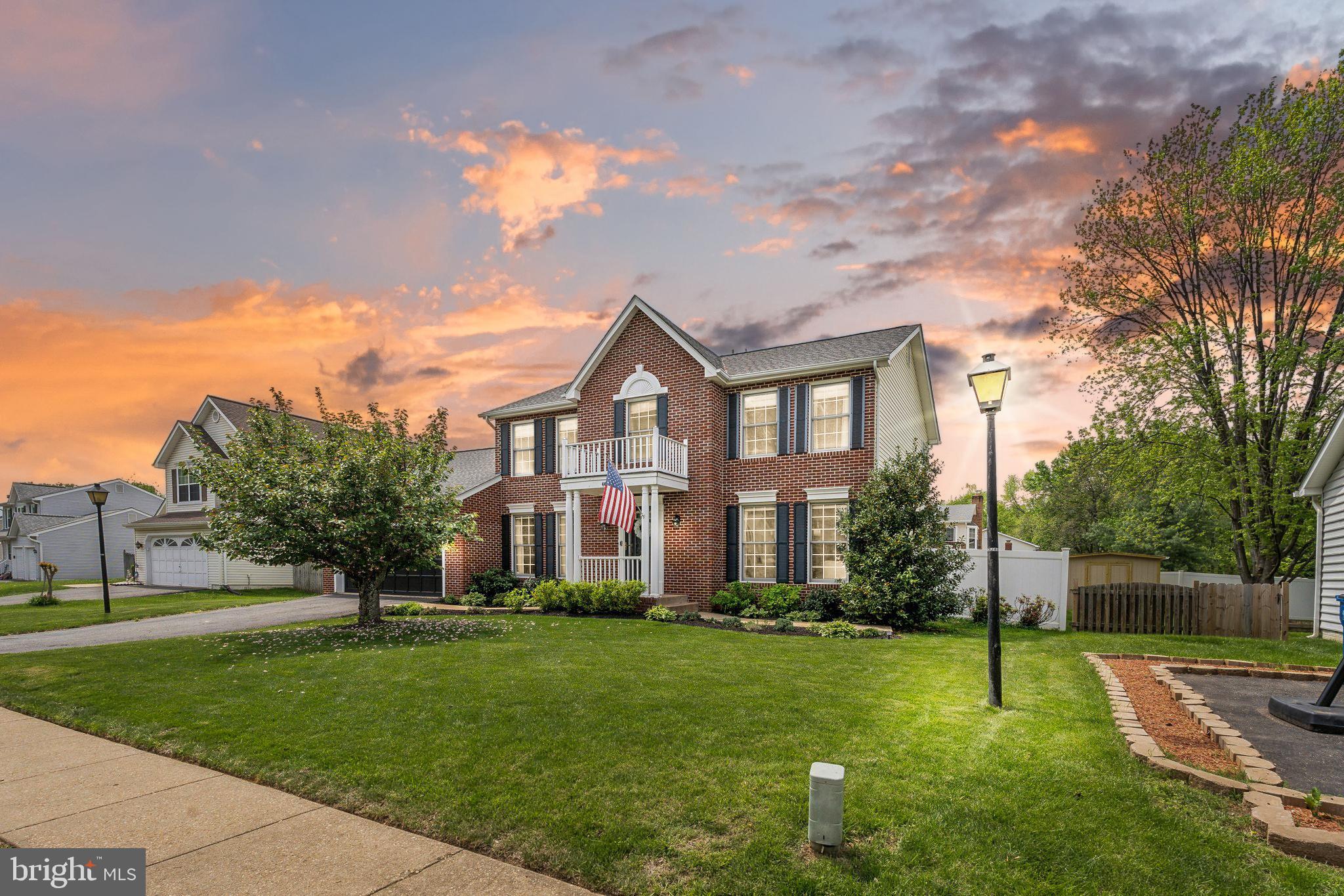 44 Dorothy Ln