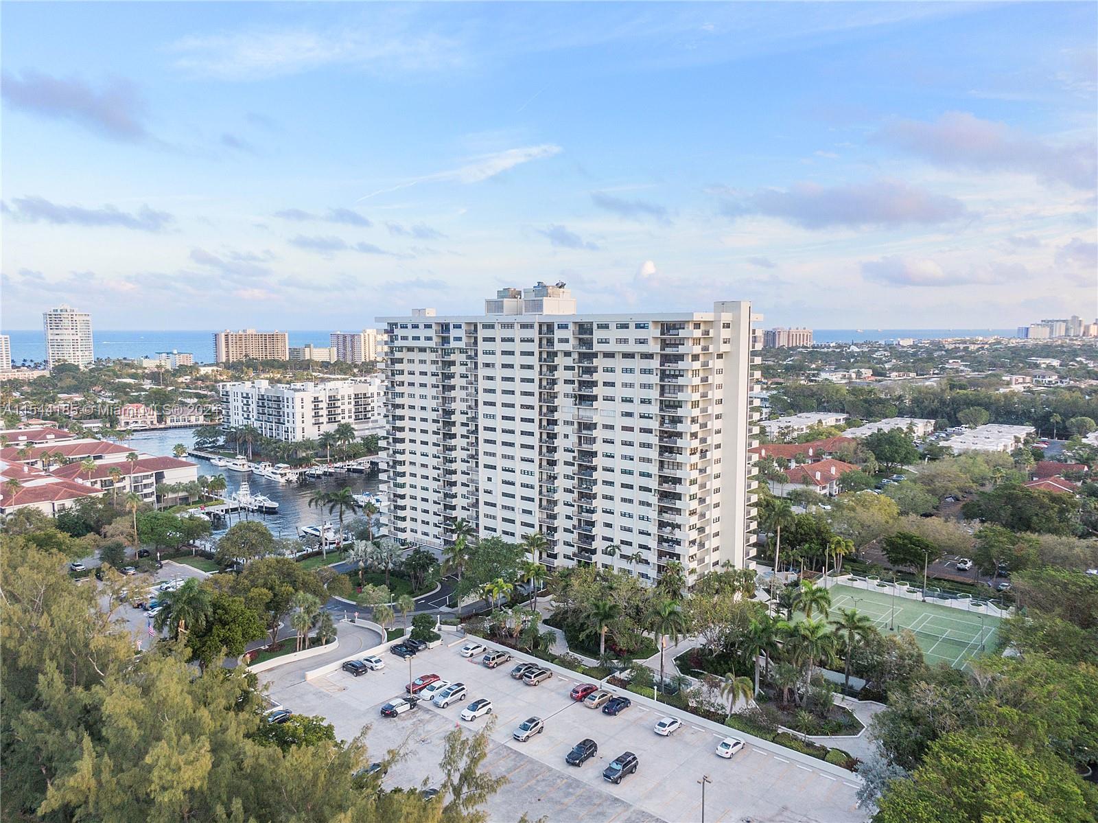 3200 Port Royale Dr N # 406