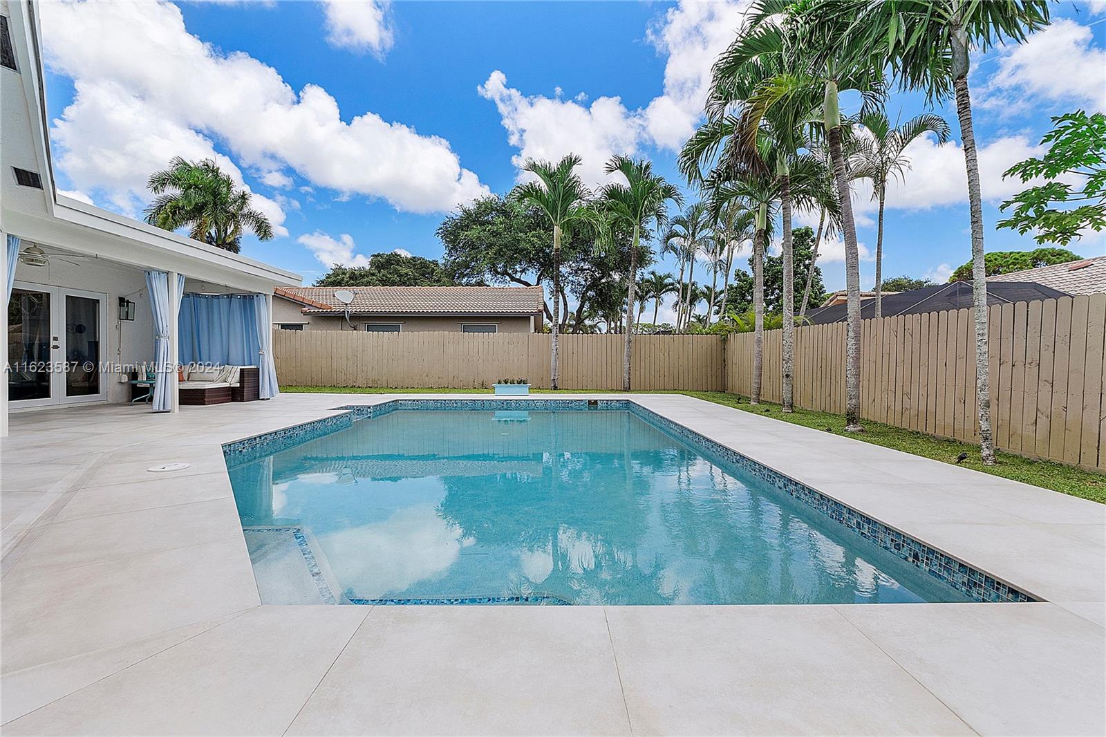 2382 NW 31st St # 2382