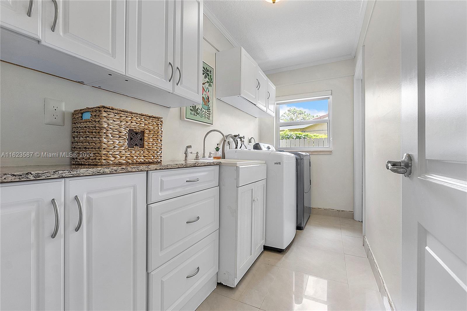 2382 NW 31st St # 2382