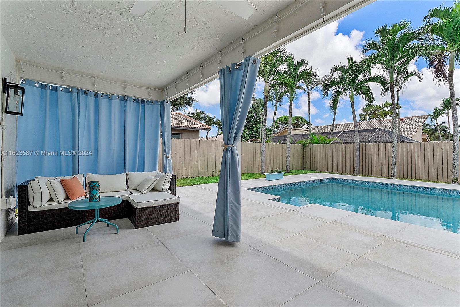 2382 NW 31st St # 2382