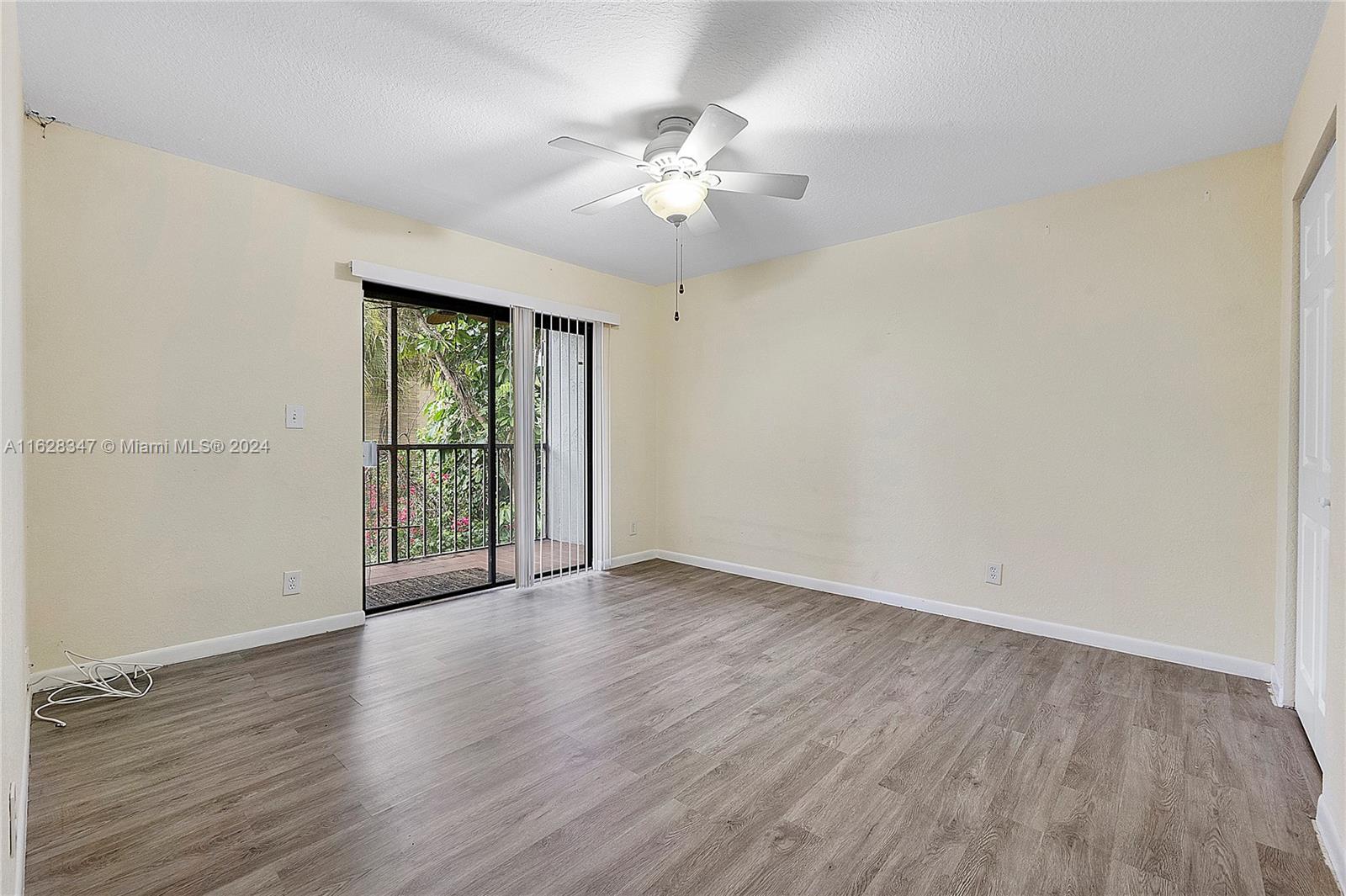 2738 S University Dr # 15B