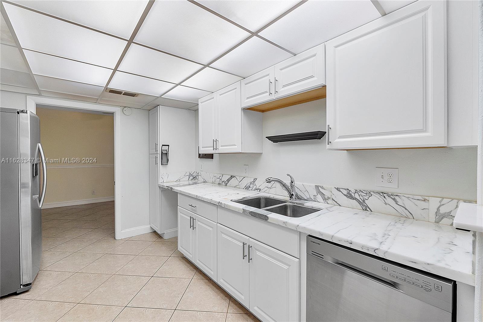 2738 S University Dr # 15B