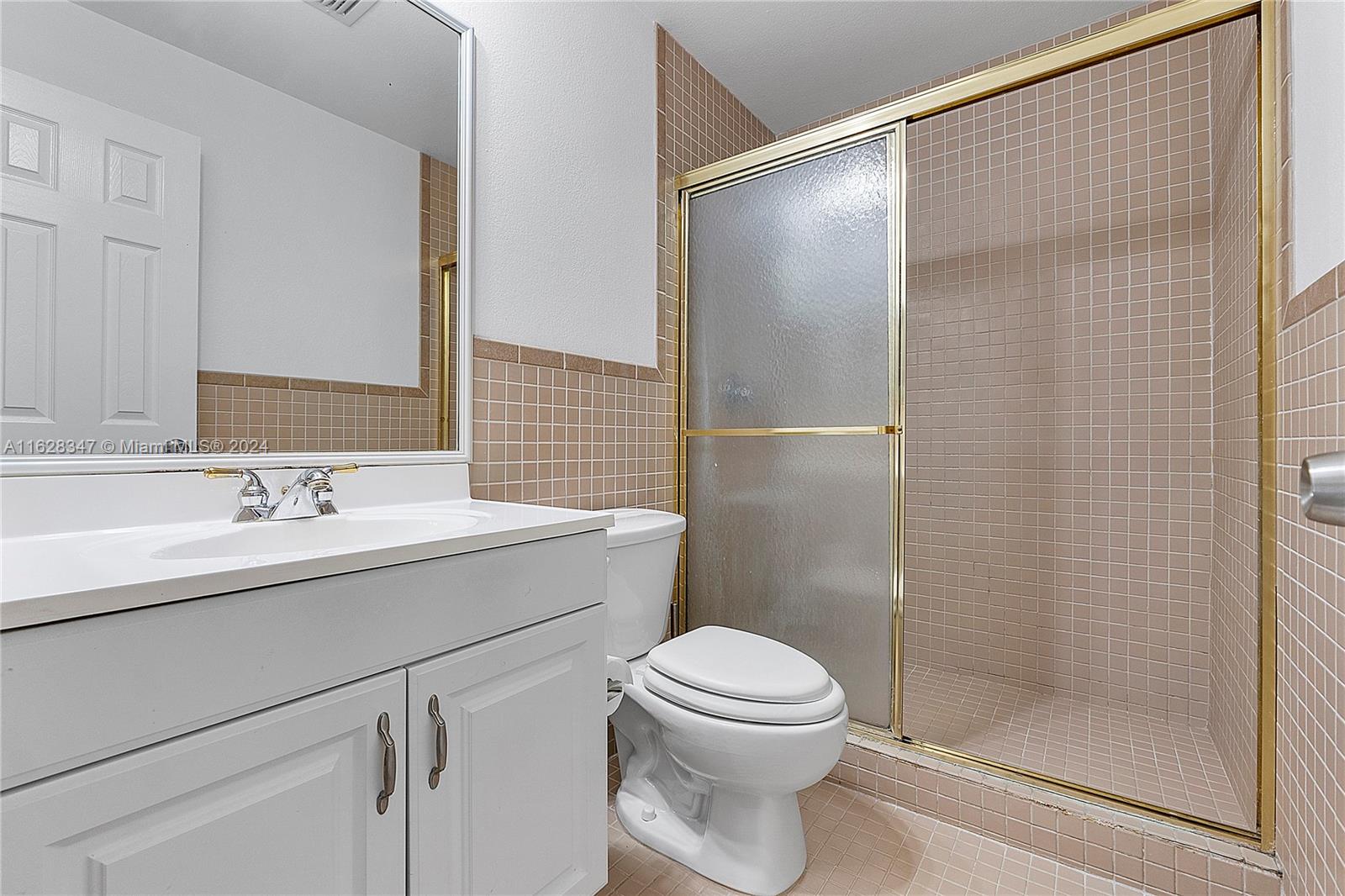 2738 S University Dr # 15B