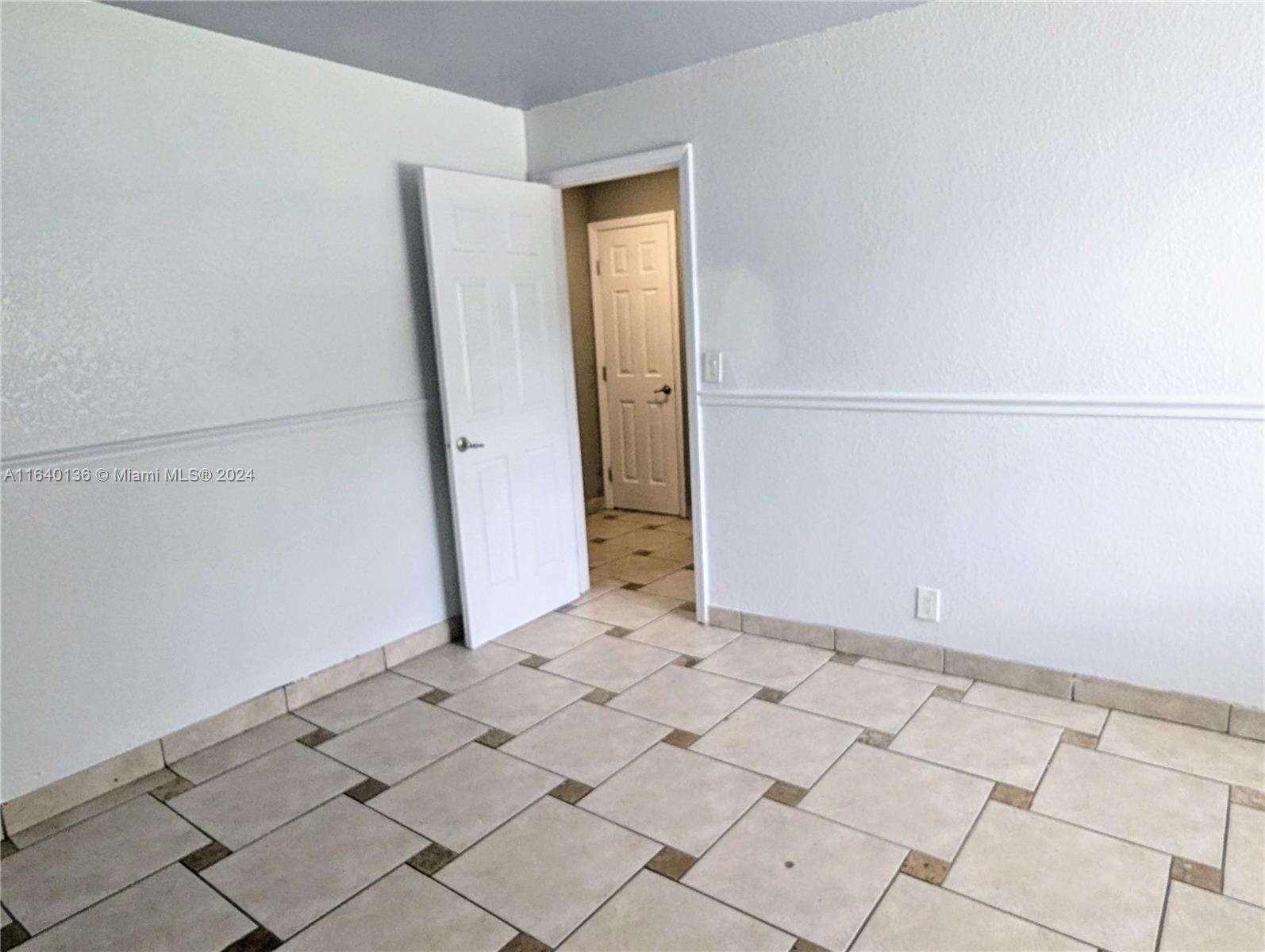 5721 NW 54th Ln # 5721