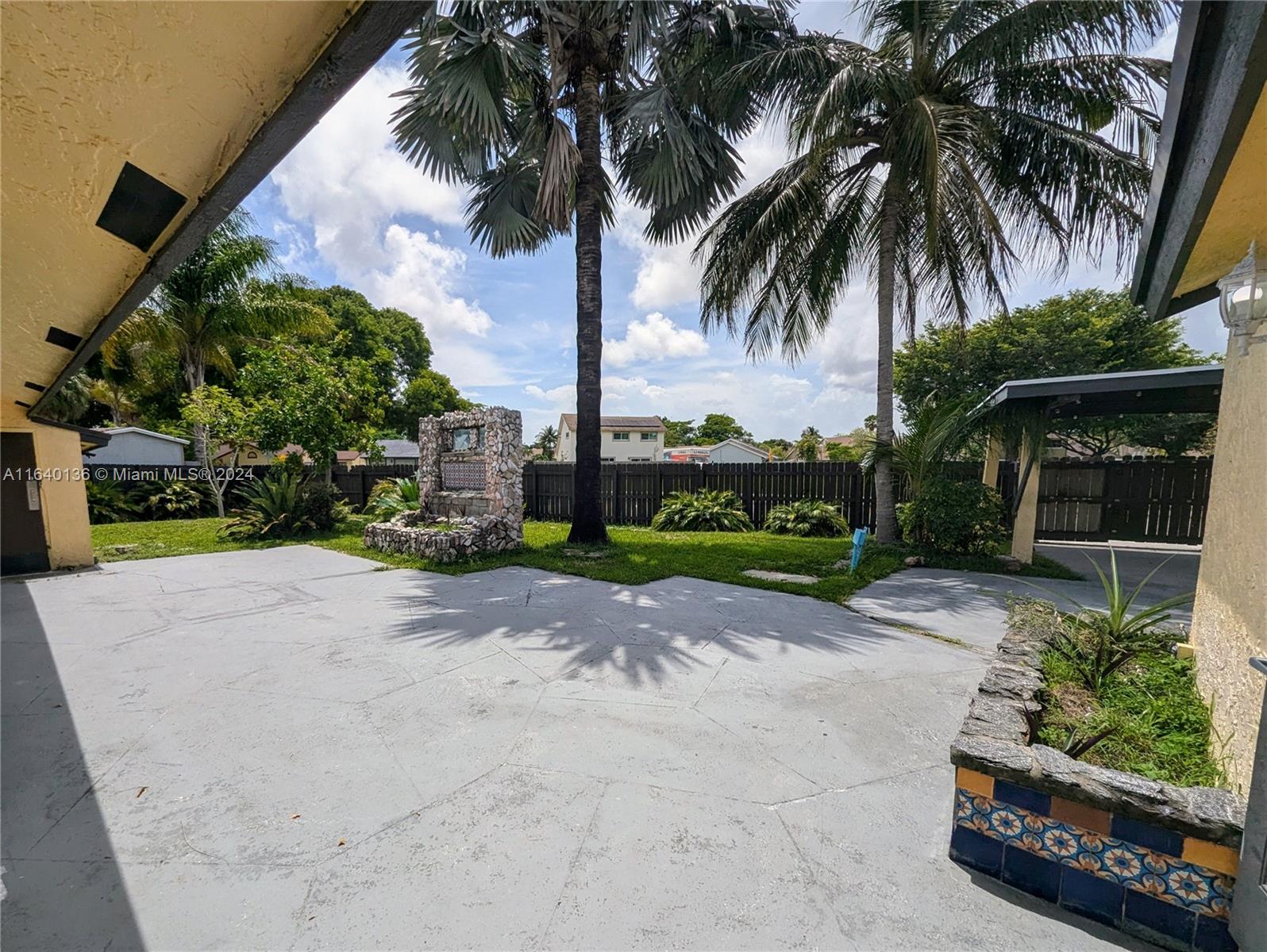 5721 NW 54th Ln # 5721