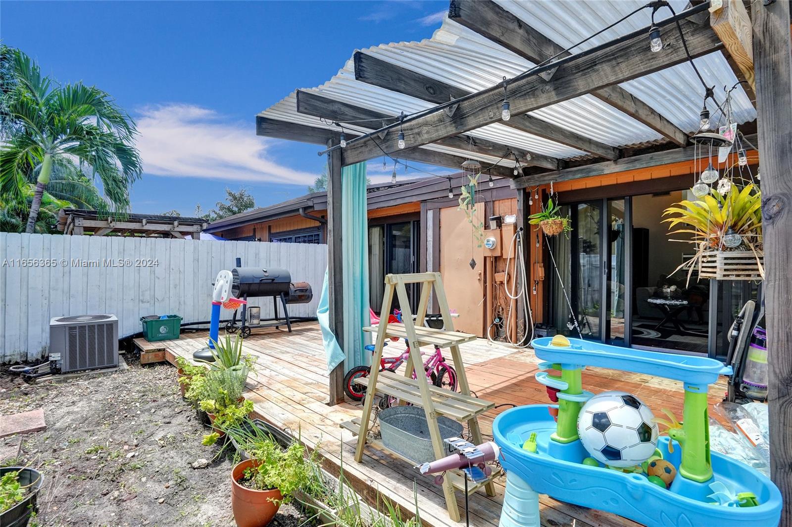 2311 Yucca Ave # 2311