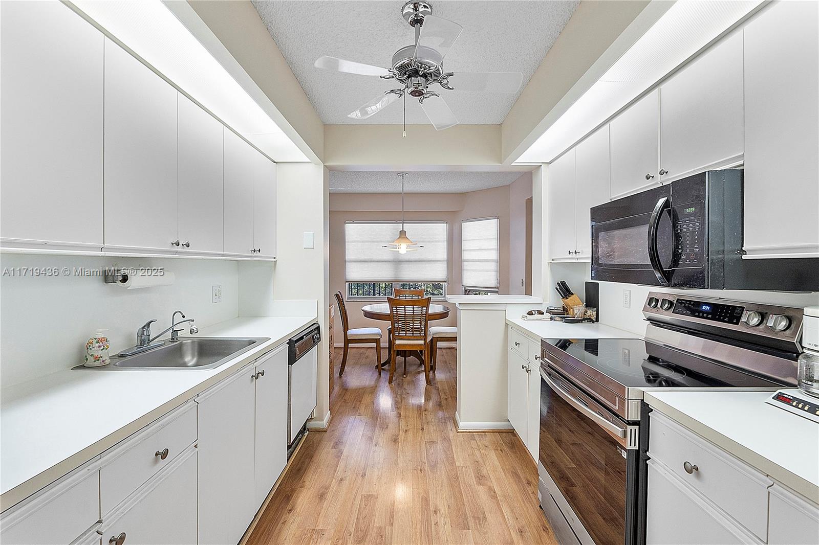 1300 SW 125th Ave # 411K