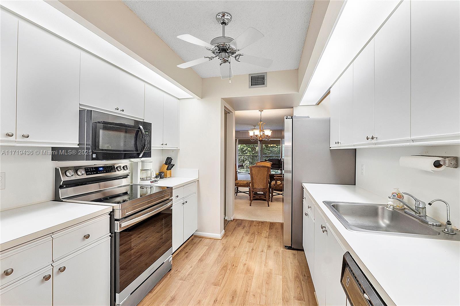 1300 SW 125th Ave # 411K