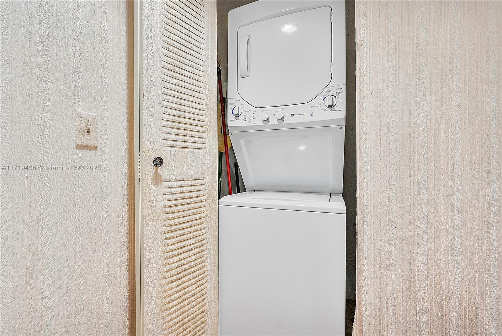 1300 SW 125th Ave # 411K