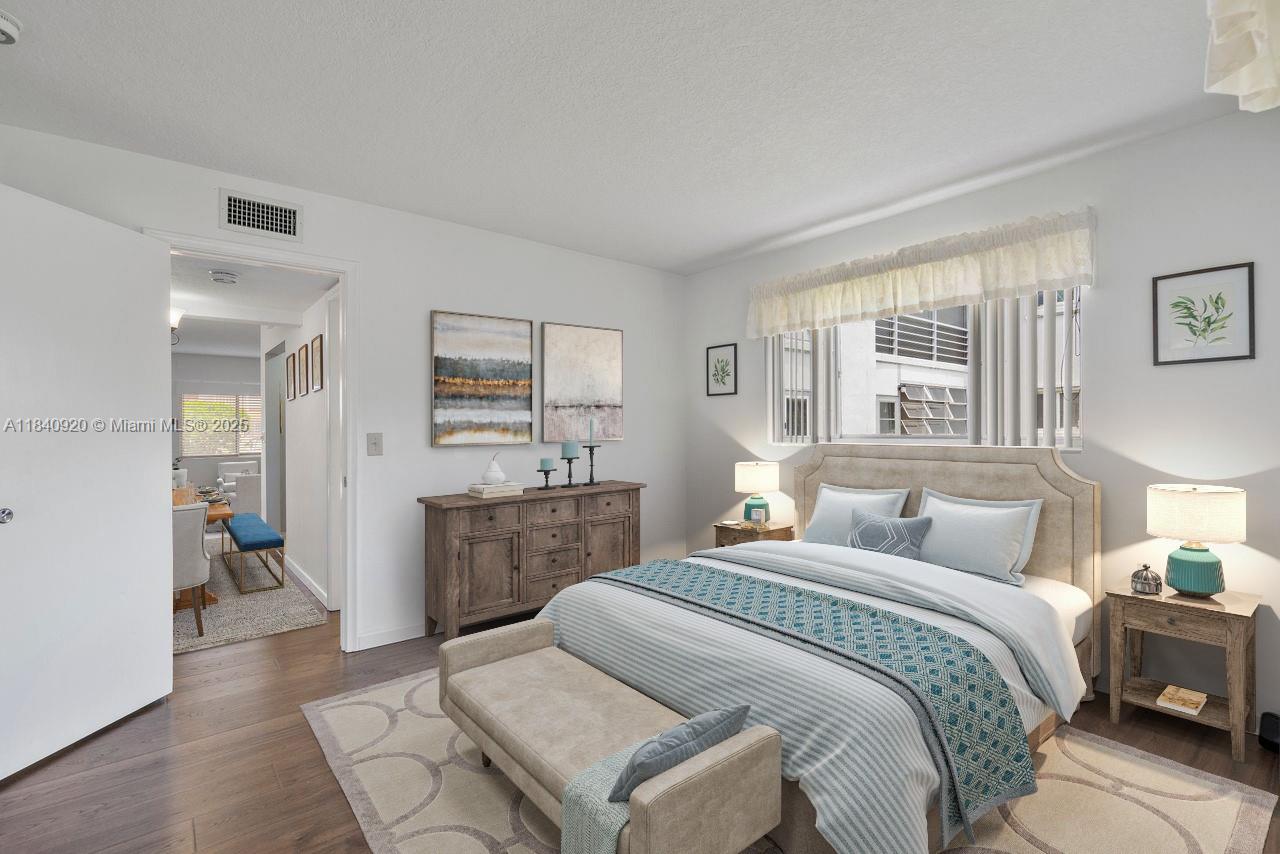 3360 Lake Osborne Dr # 104