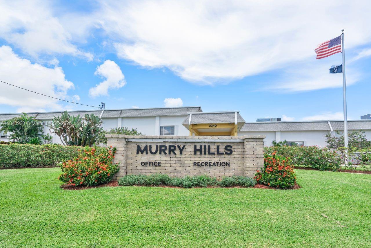 3360 Lake Osborne Dr # 104