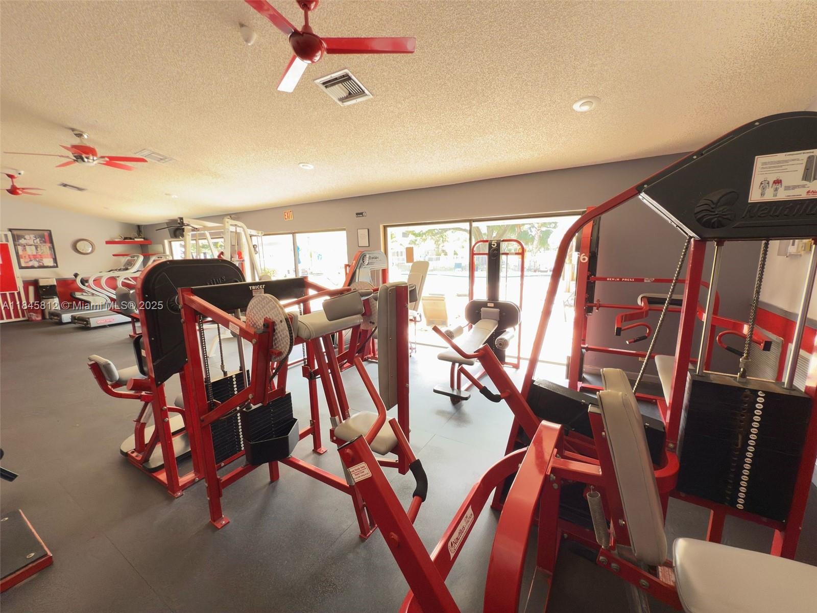 3078 S Oakland Forest Dr # 605