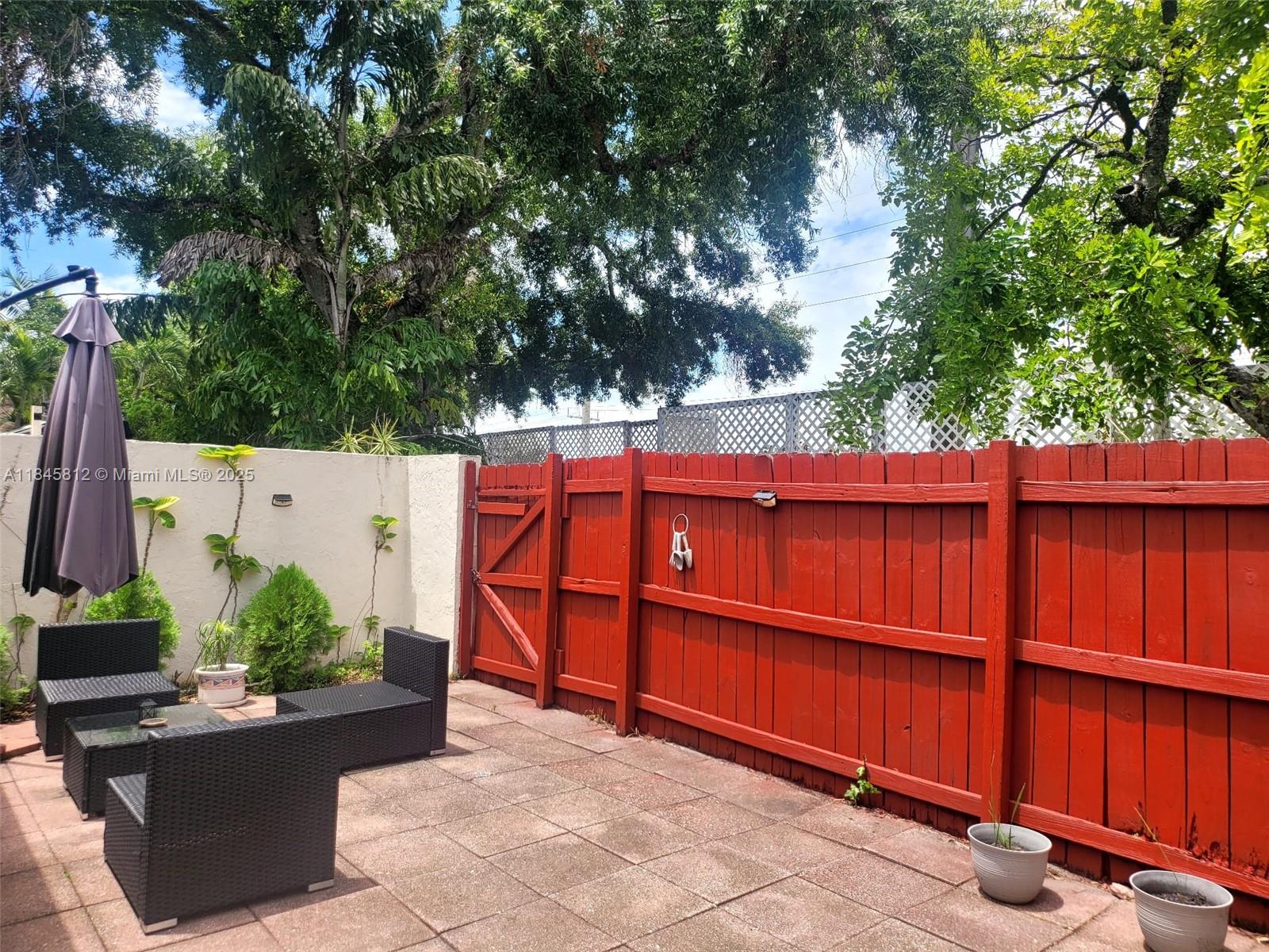 3078 S Oakland Forest Dr # 605