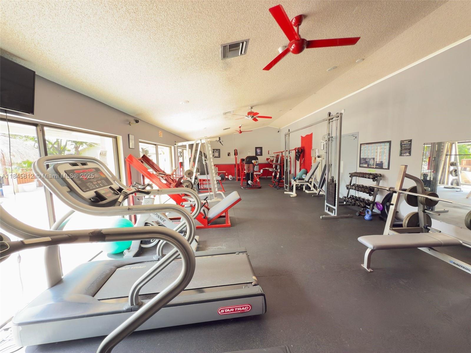 3078 S Oakland Forest Dr # 605