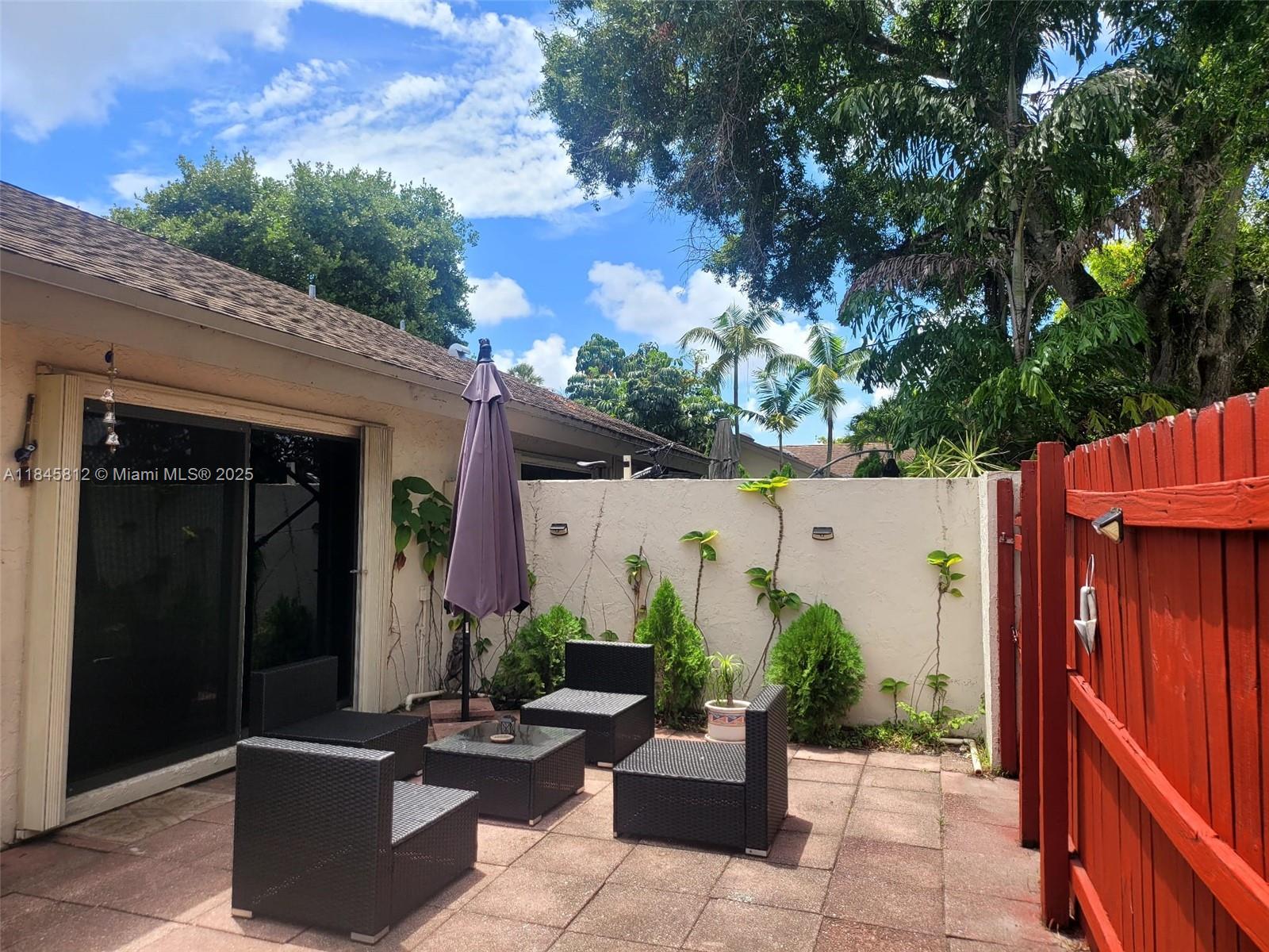 3078 S Oakland Forest Dr # 605