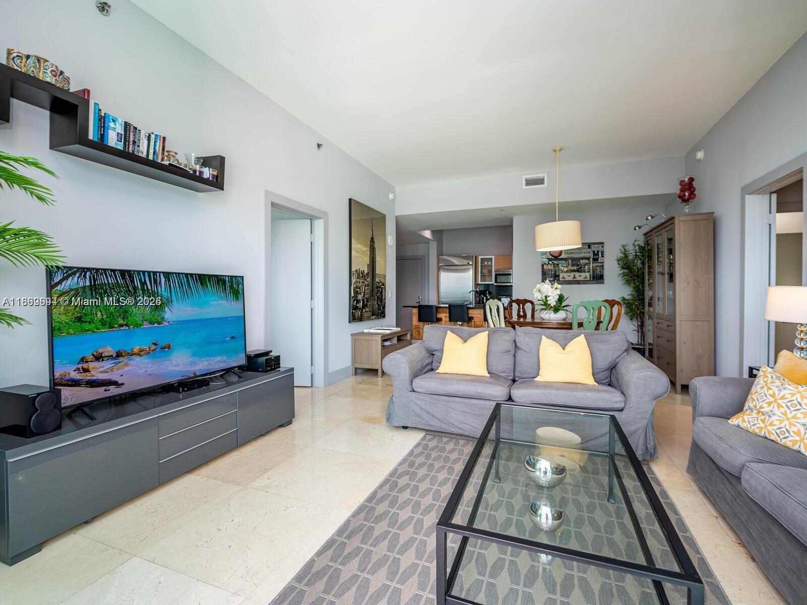 950 Brickell Bay Dr # 4104