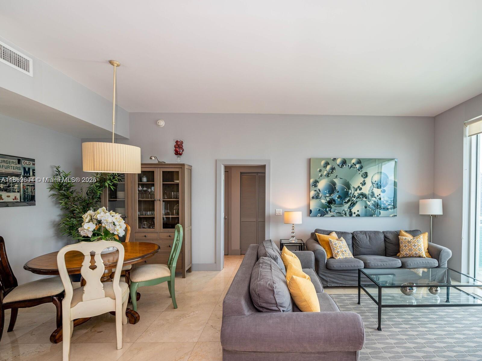 950 Brickell Bay Dr # 4104