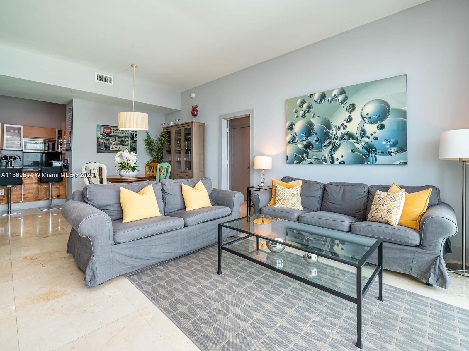 950 Brickell Bay Dr # 4104