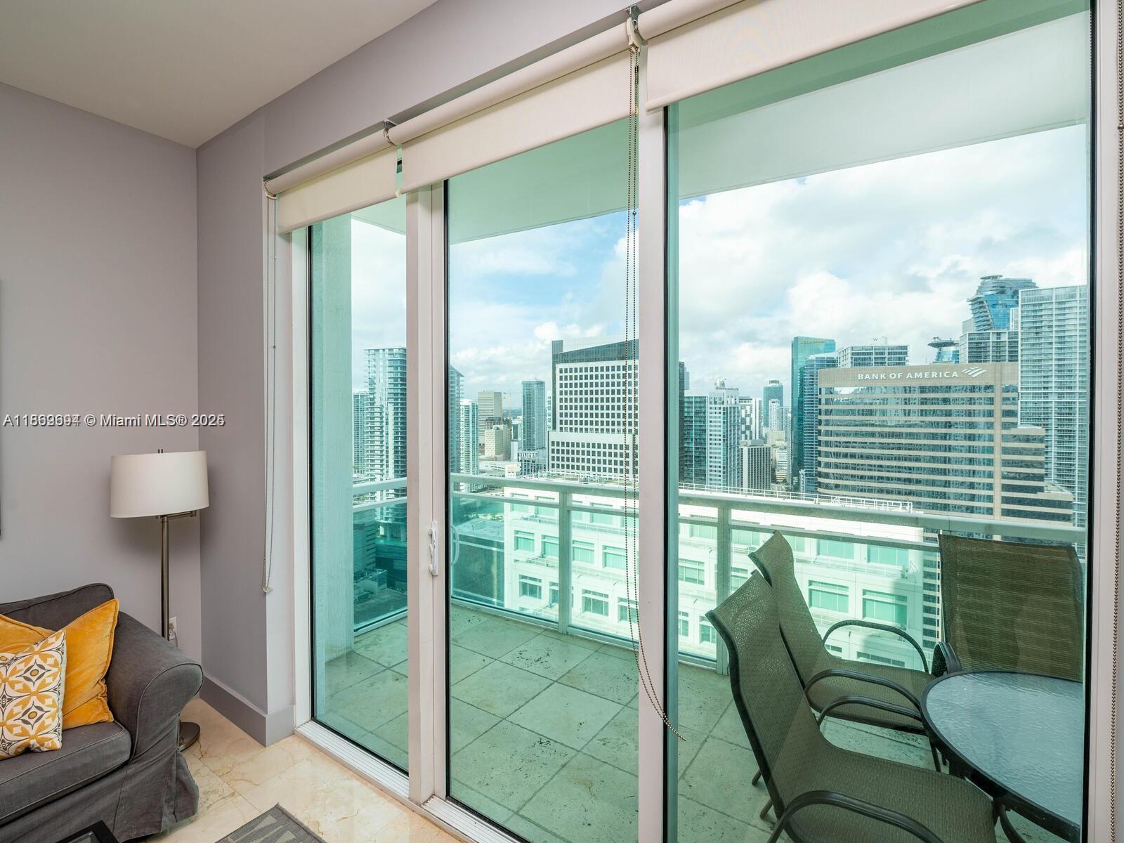 950 Brickell Bay Dr # 4104