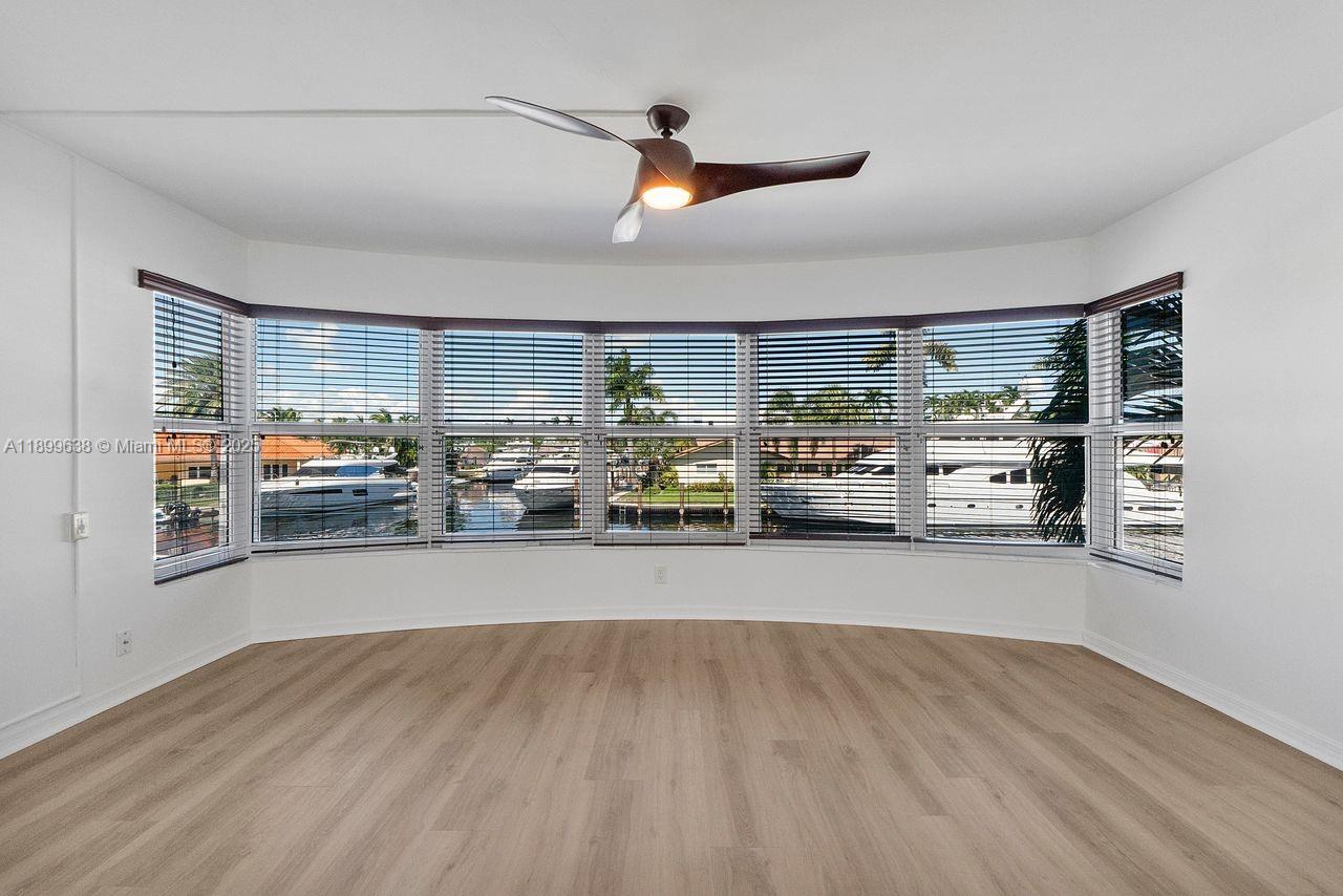 3111 NE 51st St # 202C