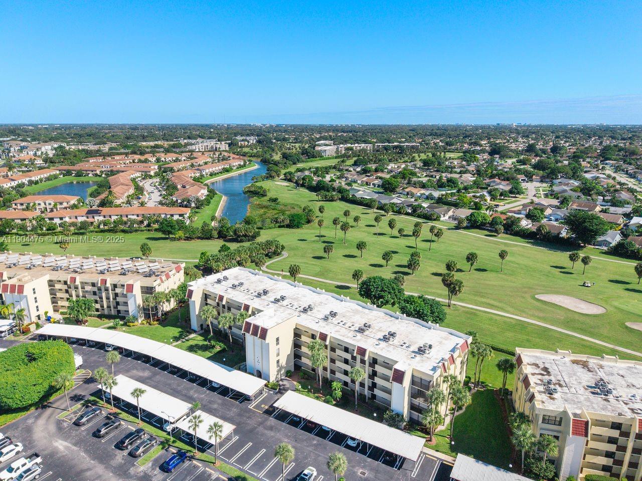 23249 N Barwood Ln N # 102