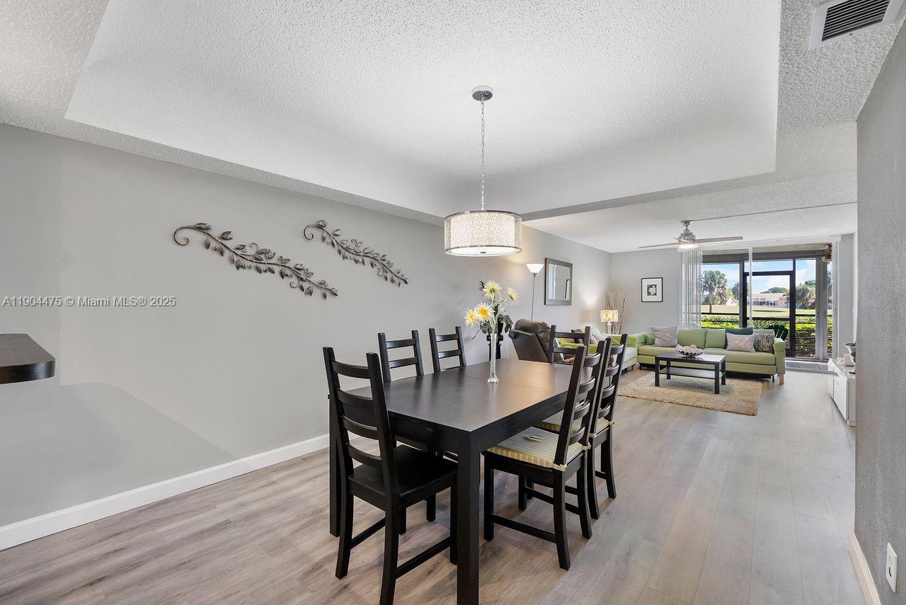 23249 N Barwood Ln N # 102