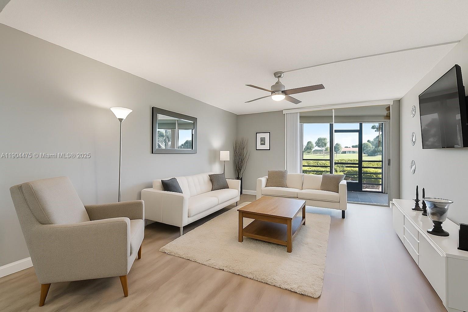 23249 N Barwood Ln N # 102