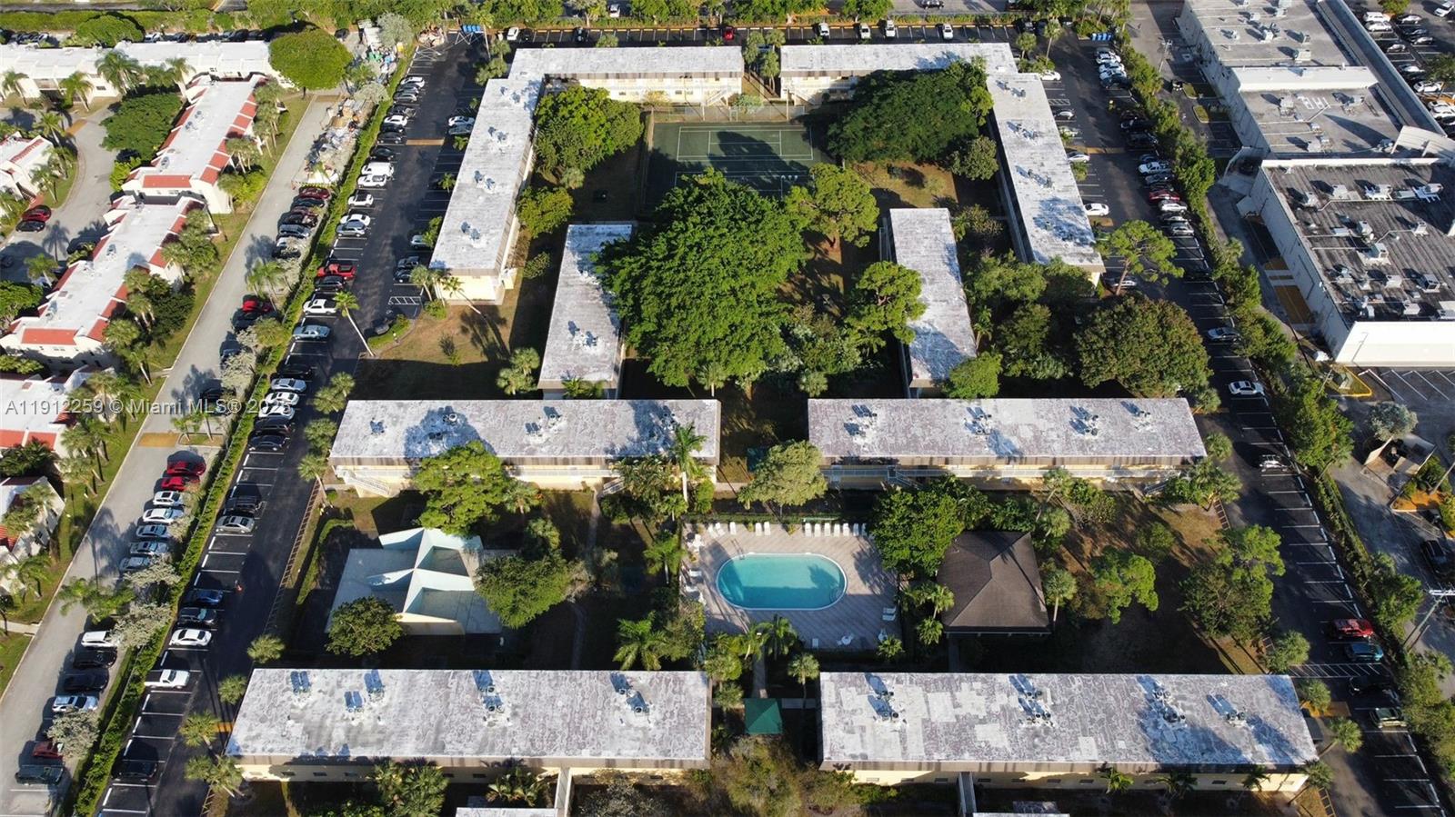 5174 NE 6th Ave # 520