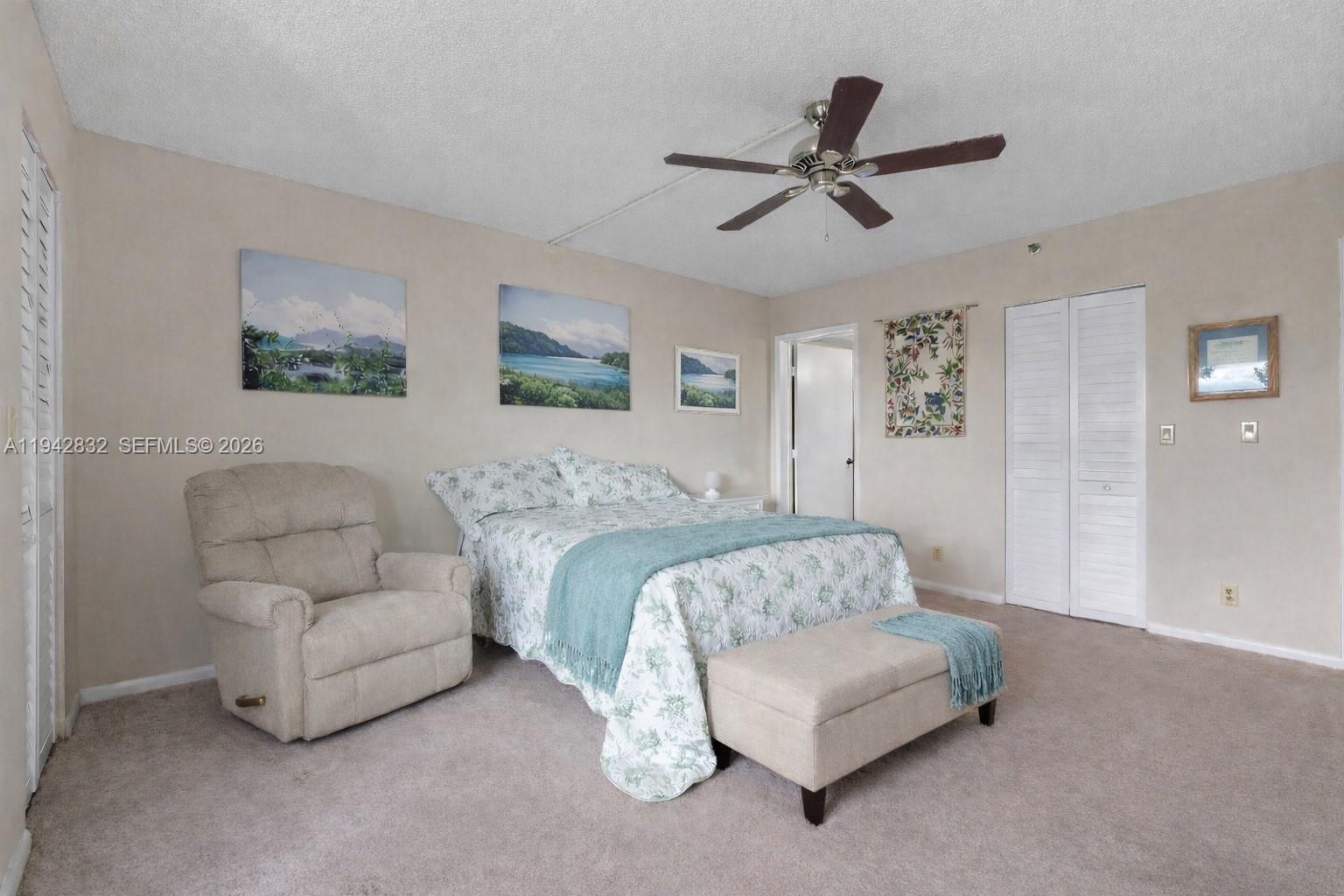 2200 S Cypress Bend Dr # 406