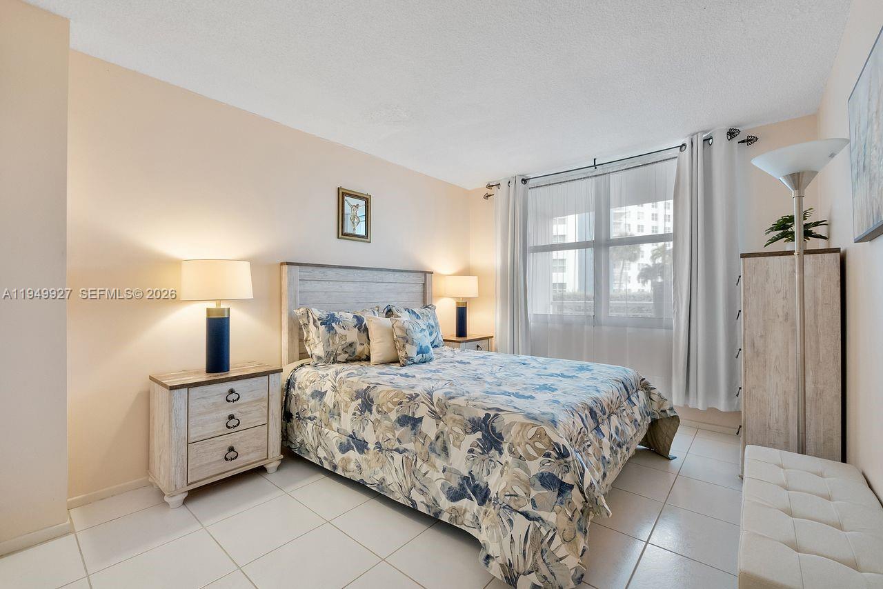 201 N Ocean Blvd # 112