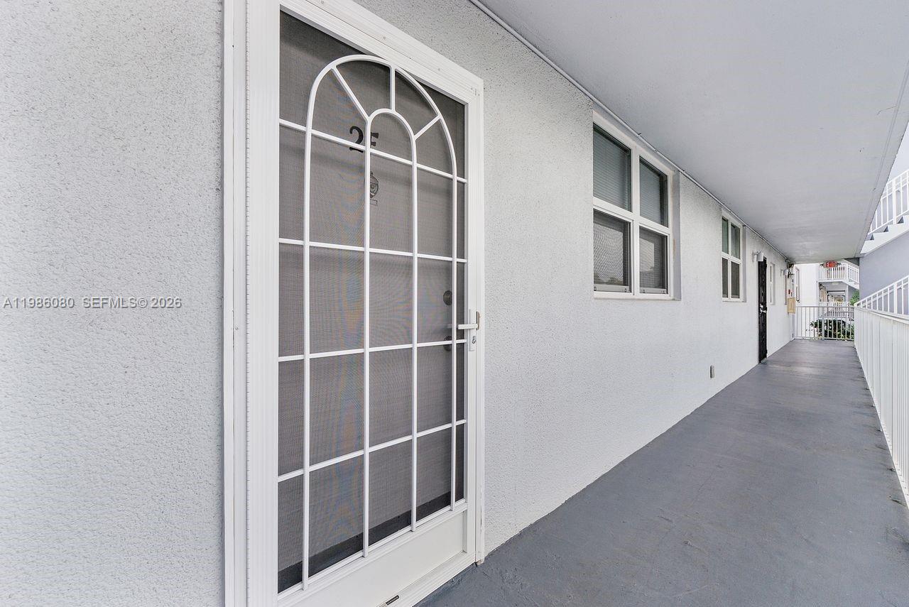 109 Royal Park Dr # 2F