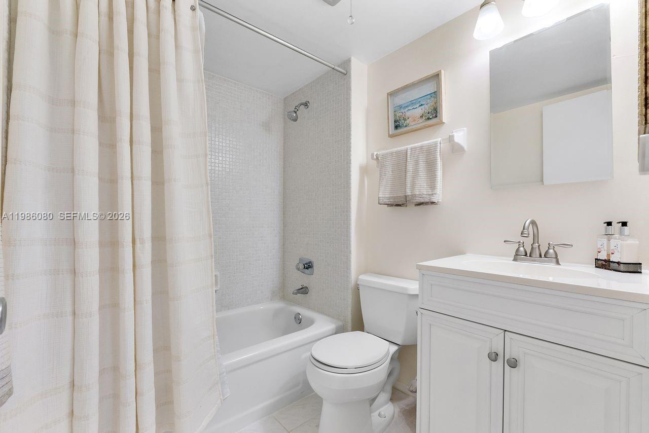 109 Royal Park Dr # 2F