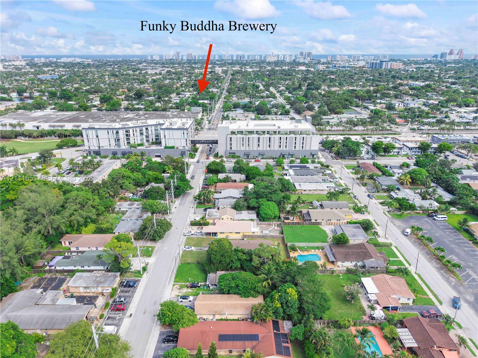 1042 NE 38th St