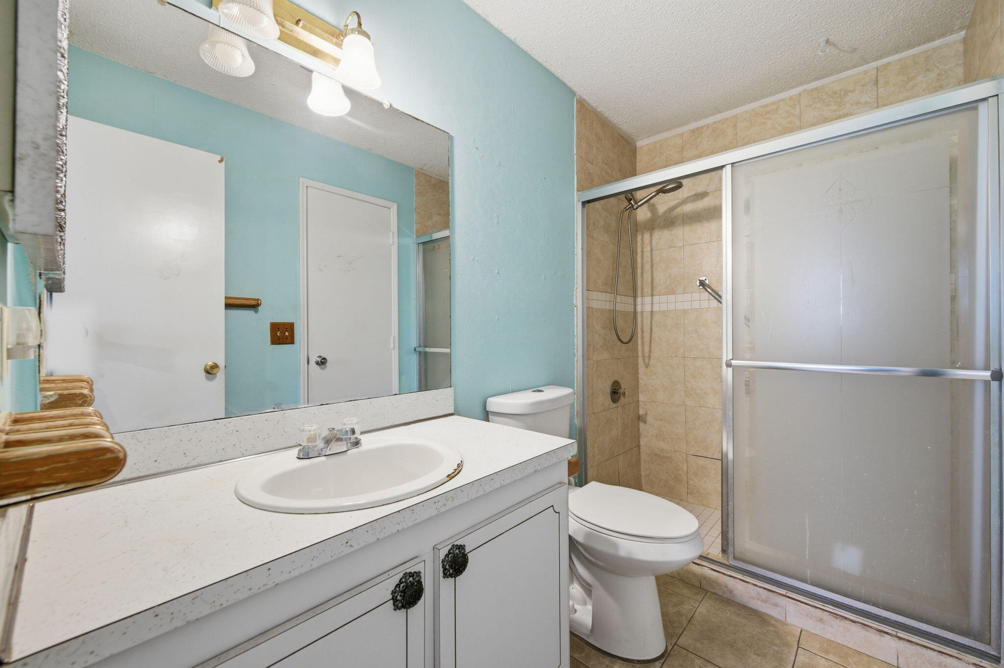 1043 NW 85th Avenue B-4