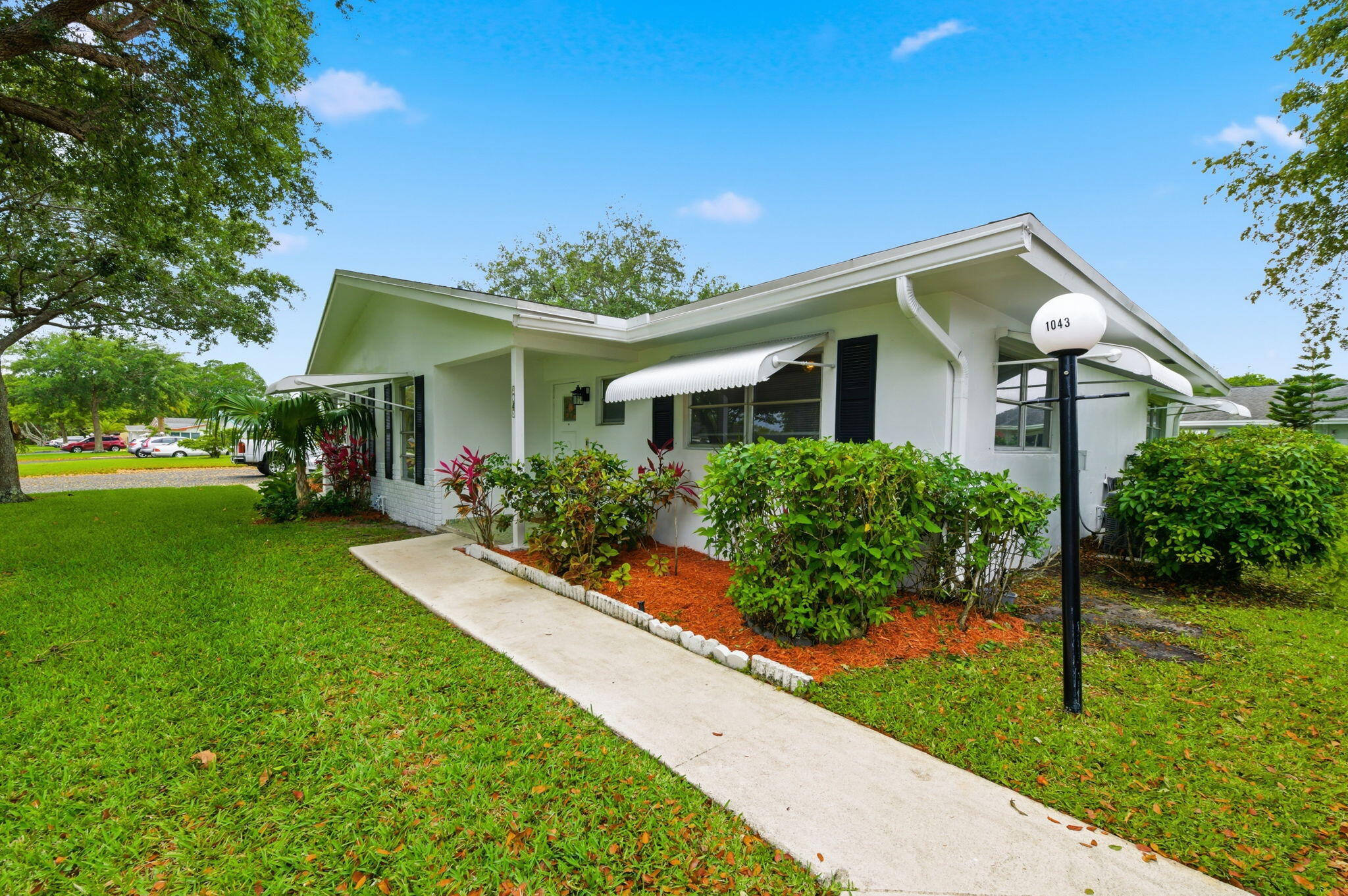 1043 NW 85th Avenue B-4
