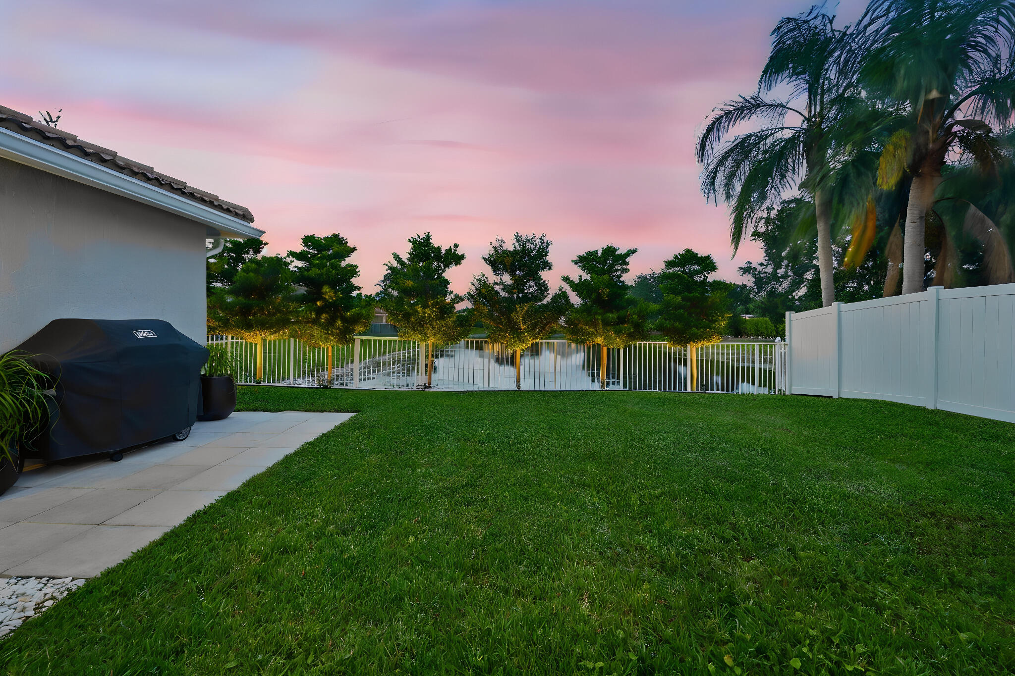 1971 NW 44th Street